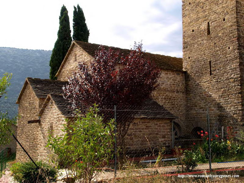 CABECERA DEL TEMPLO DESDE EL NOROESTE